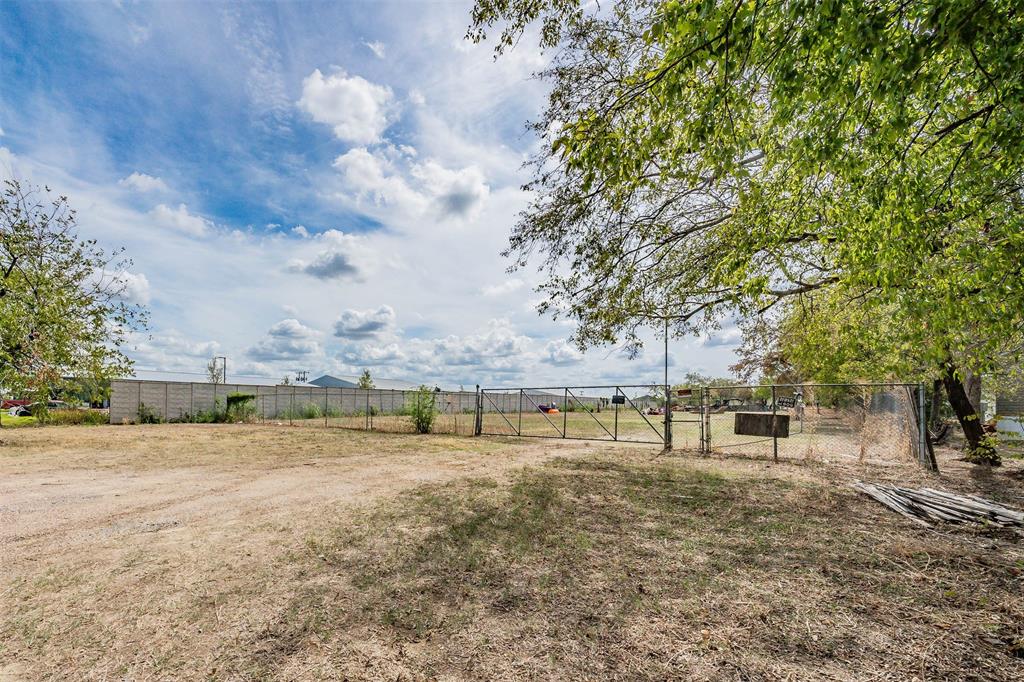 STRICKLAND, DAVID SURVEY ABSTRACT 1376 TRACT 39B01 - Land