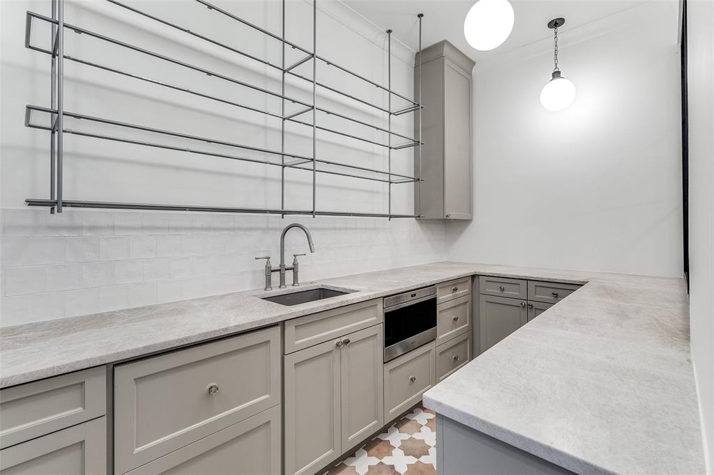 University Highlands - Residential