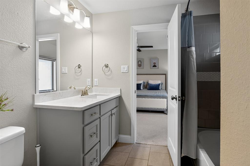 Edgestone At Legacy - Residential
