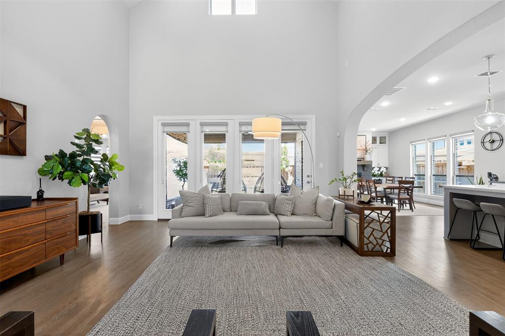 Edgestone At Legacy - Residential