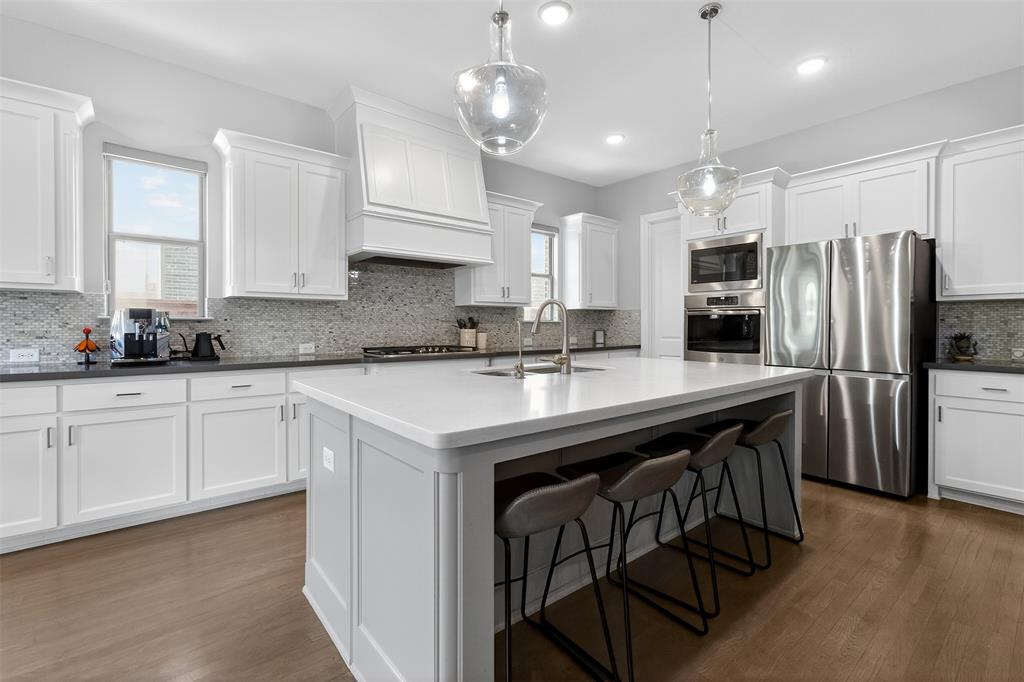 Edgestone At Legacy - Residential