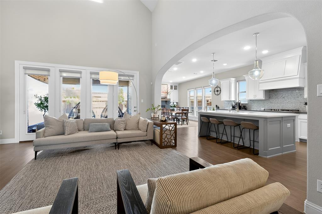 Edgestone At Legacy - Residential