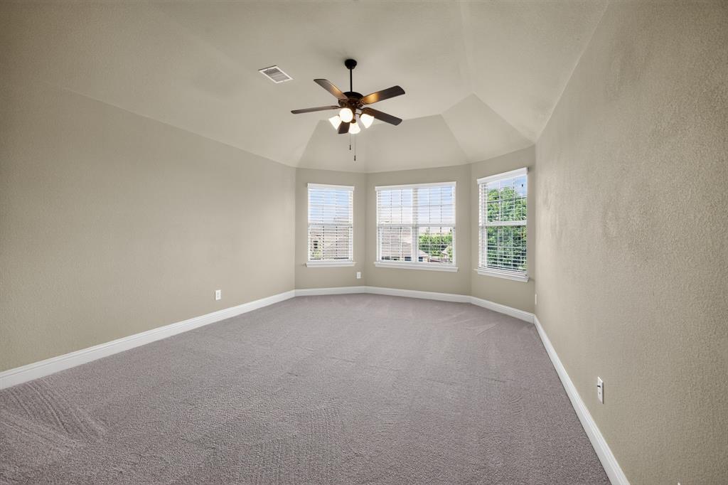 Woodbridge Ph 18 - Residential