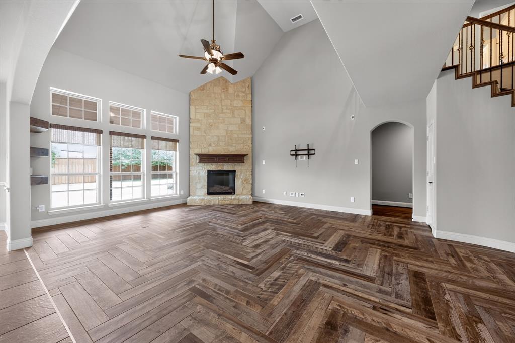 Woodbridge Ph 18 - Residential