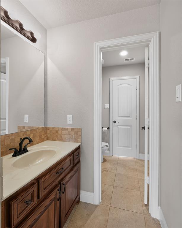 Woodbridge Ph 18 - Residential