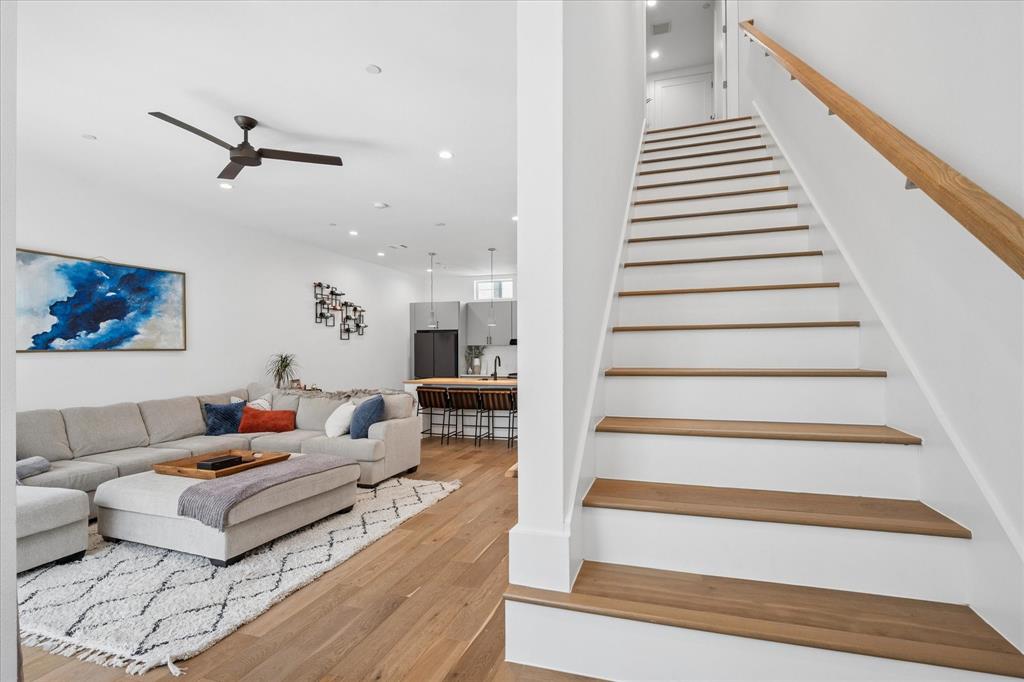 Dallas Land and Loan - Residential