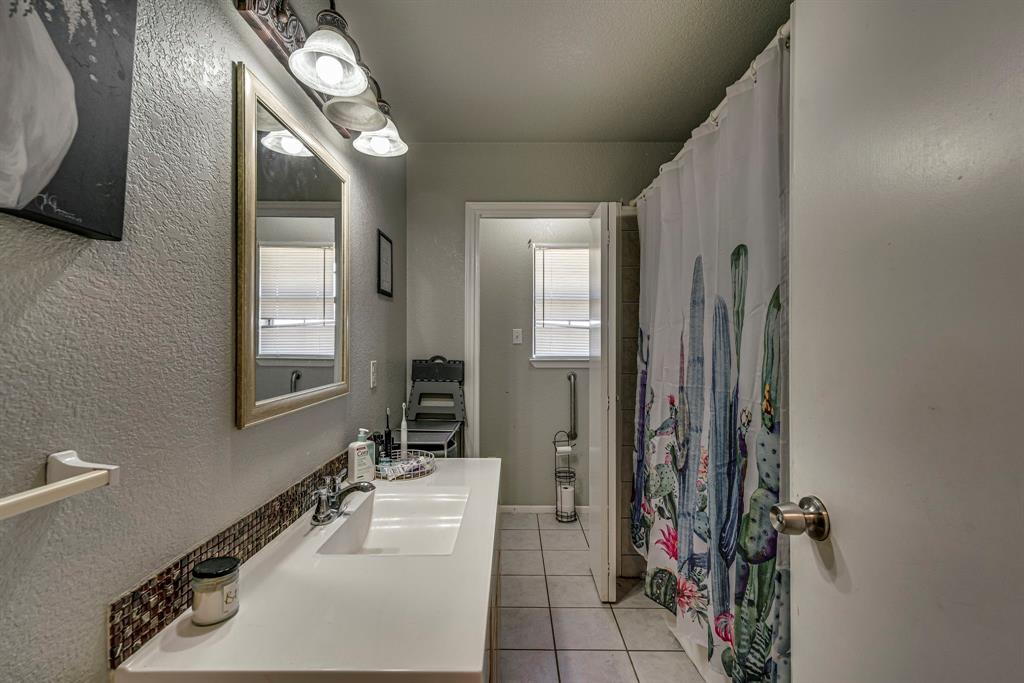 Thomas D Clark Surv Abs #172 - Residential