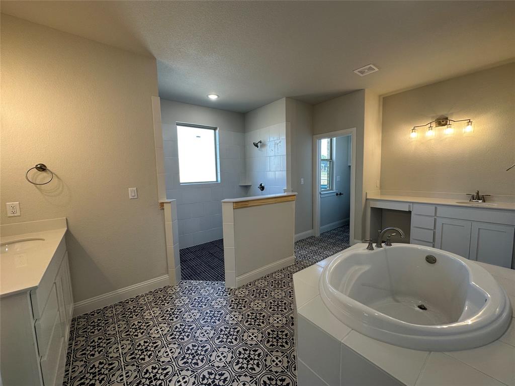 Windmill Rdg Ests Ph 2 - Residential