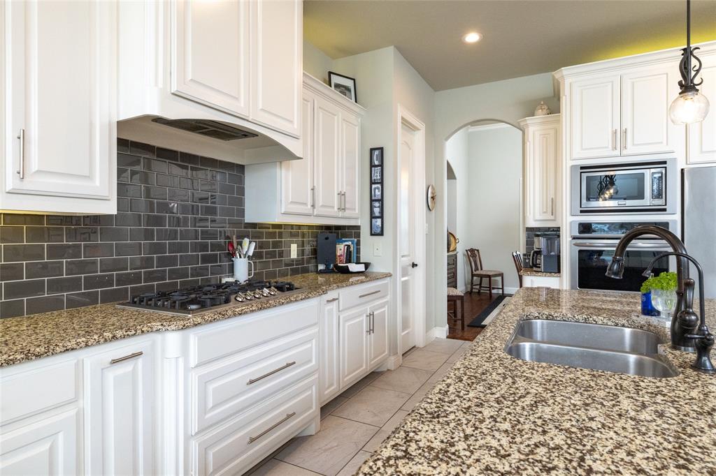 Avery Ranch - Residential