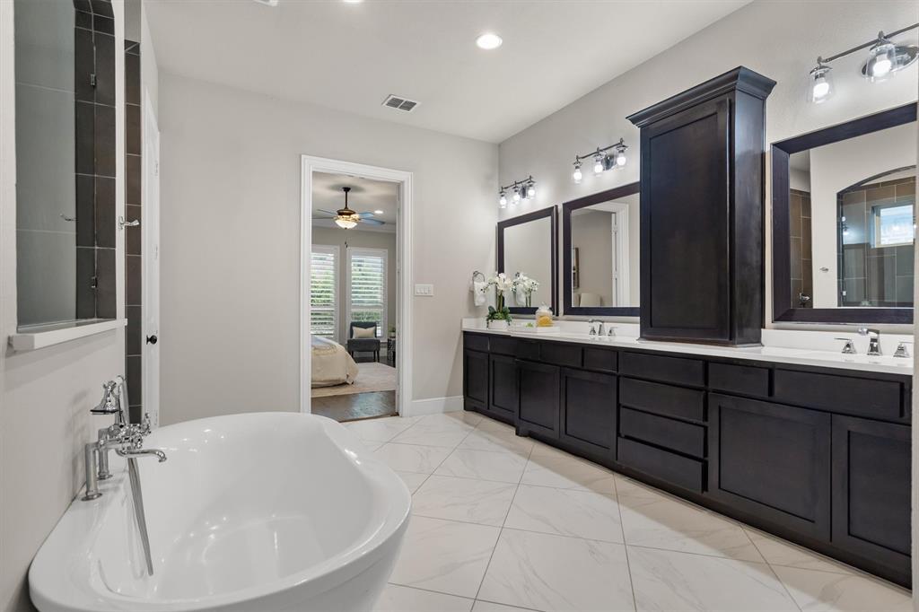 The Oaks Ph One - Residential