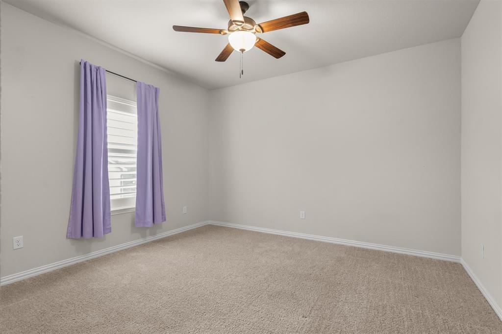 The Oaks Ph One - Residential