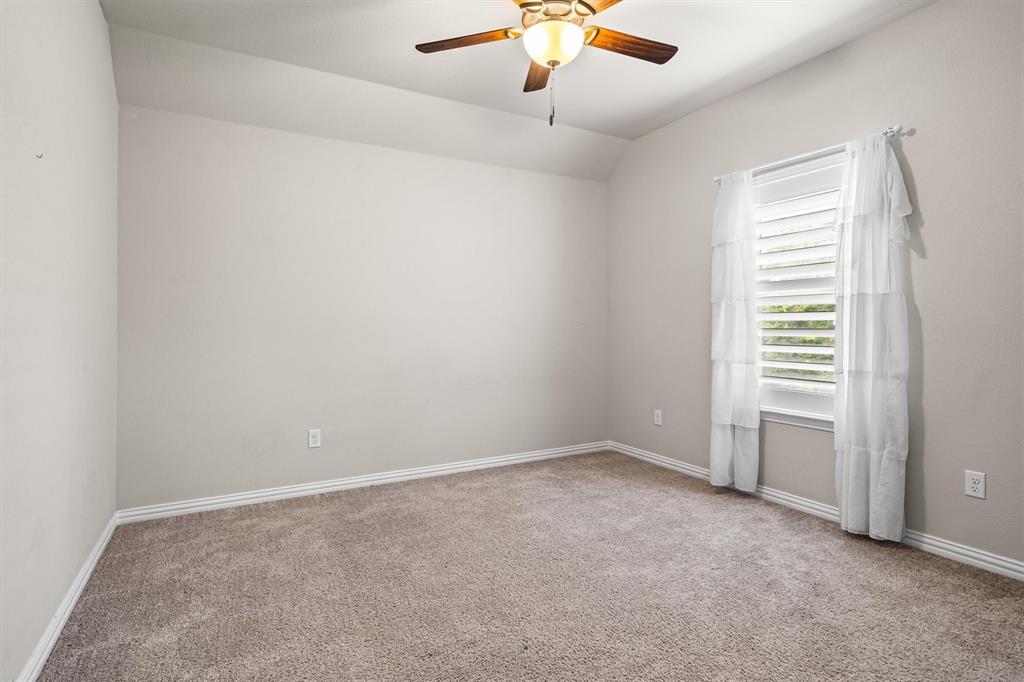 The Oaks Ph One - Residential