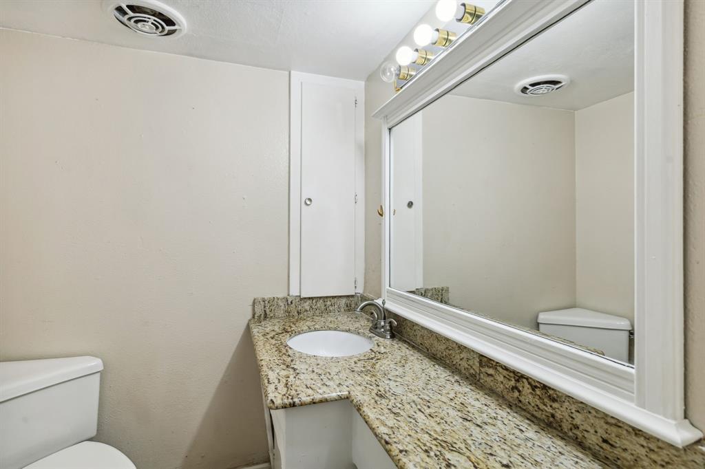 Druid Hills 02 - Residential Lease