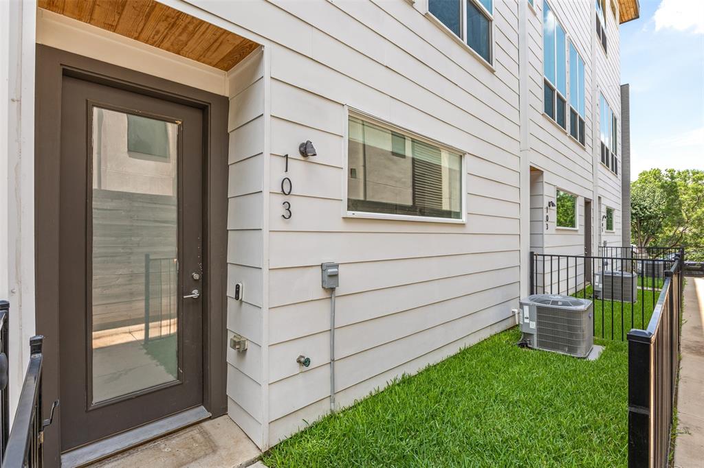 Calvin Condo - Residential
