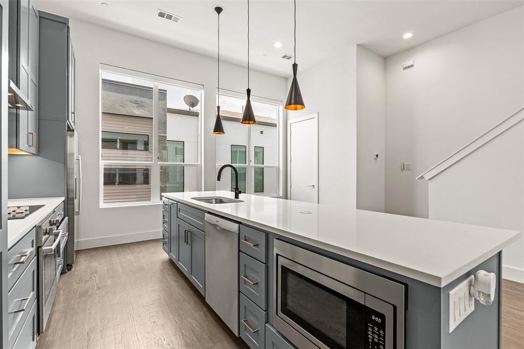 Calvin Condo - Residential