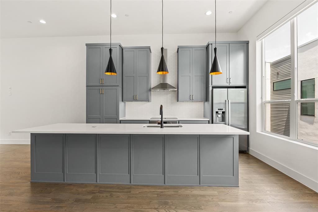 Calvin Condo - Residential
