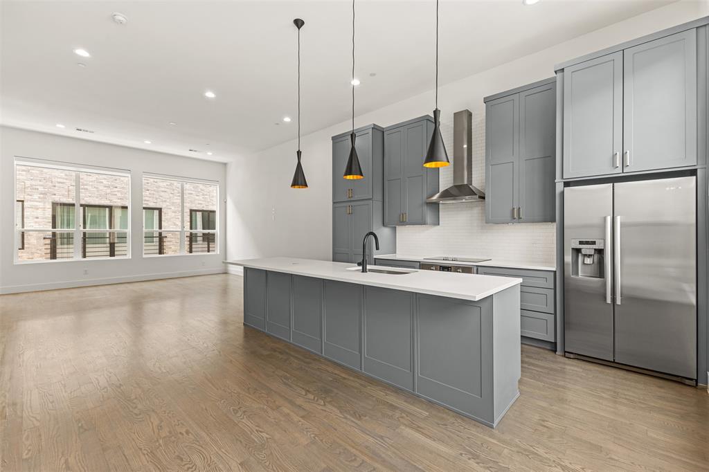 Calvin Condo - Residential