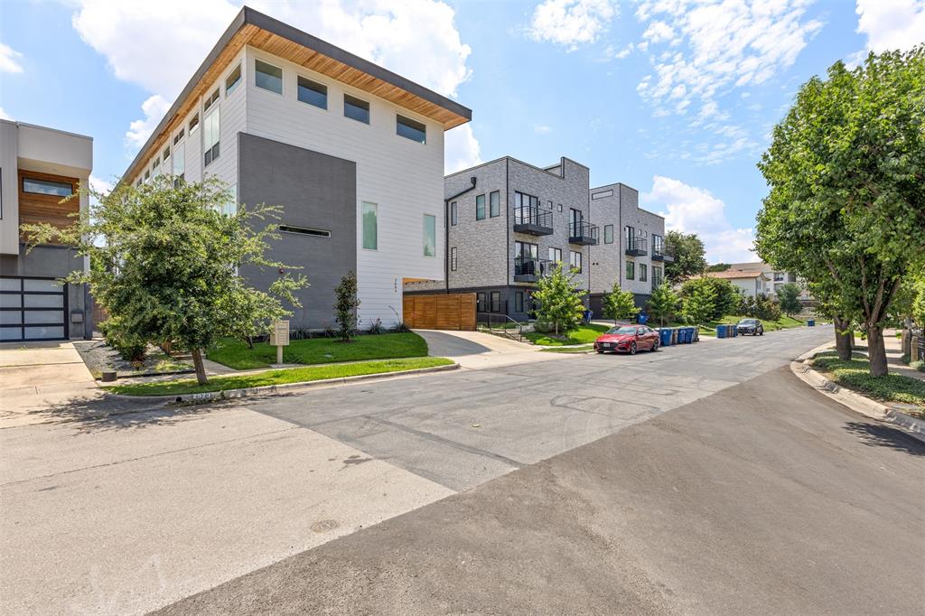 Calvin Condo - Residential