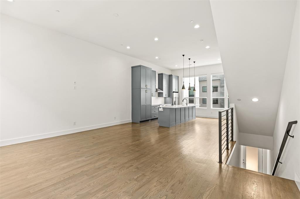 Calvin Condo - Residential
