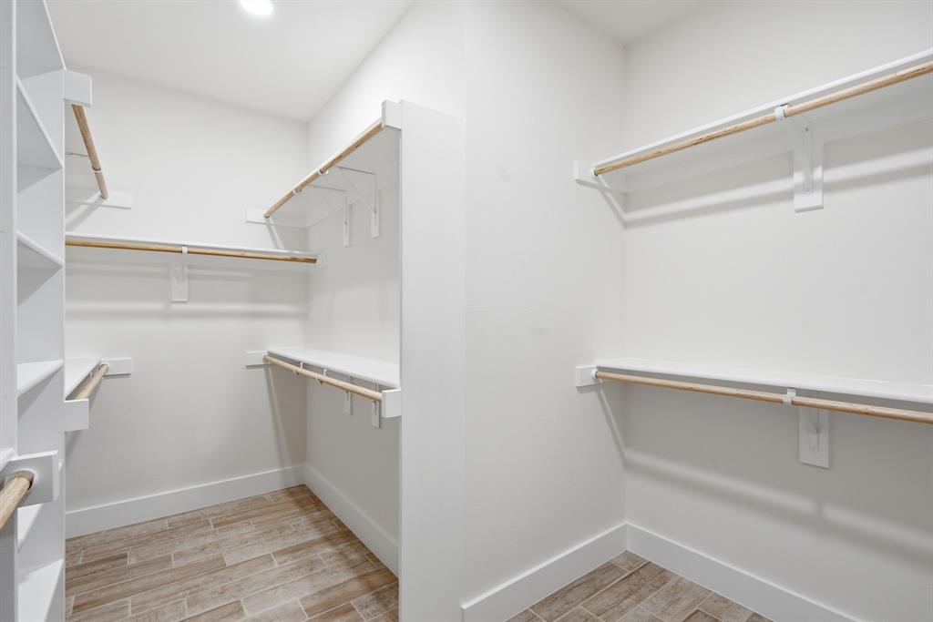 Ennis-Dvv - Residential