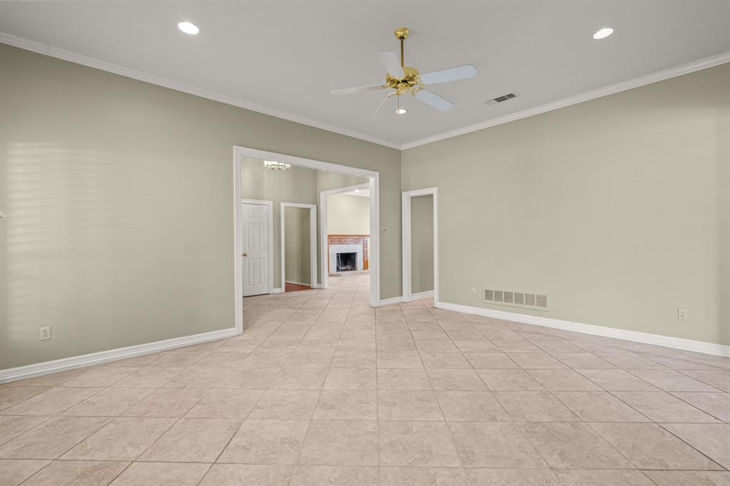 South Ridge Lakes Add - Residential