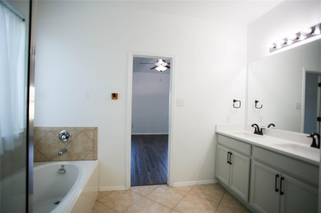 Mistletoe Hill Ph VI & Vii - Residential