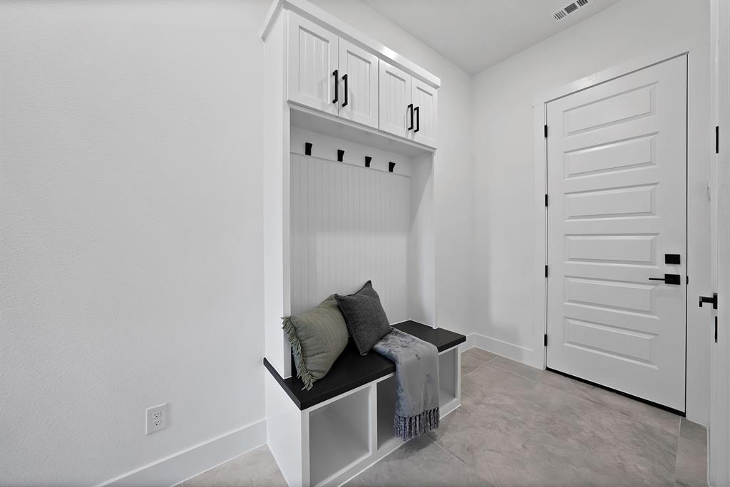 Mullins R L Sub - Residential