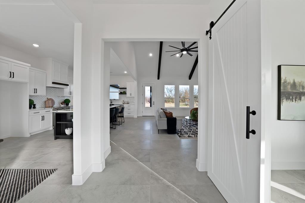 Mullins R L Sub - Residential
