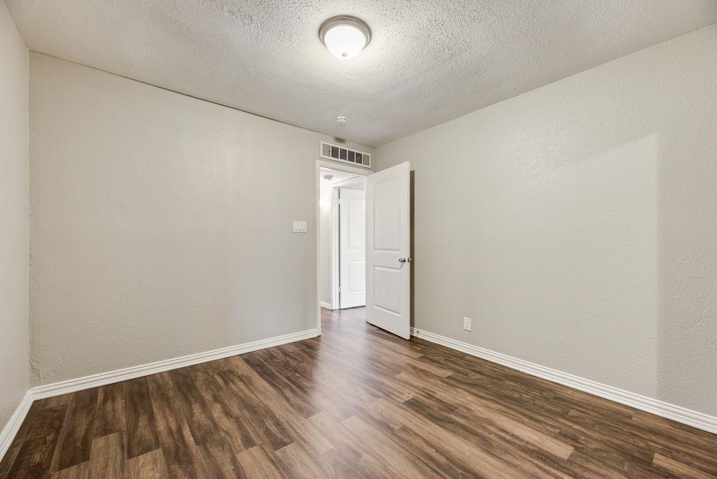 Colony 25 - Residential
