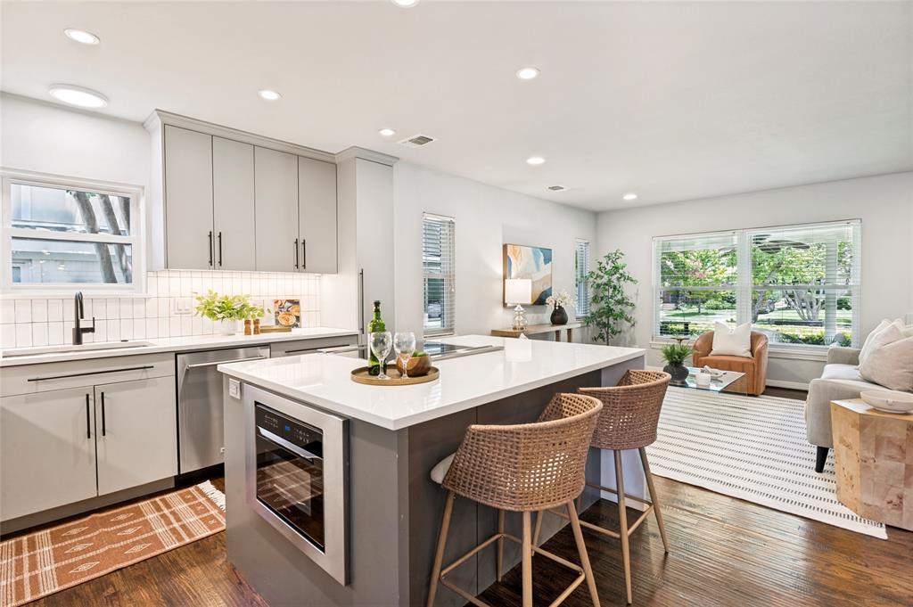 Kessler Square - Residential