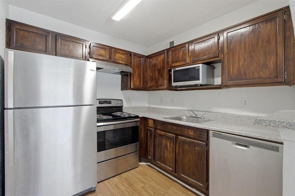 Cimarron Court Condo Ph 1 - Residential