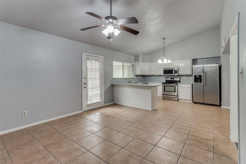 Country Meadow 02 - Residential Lease