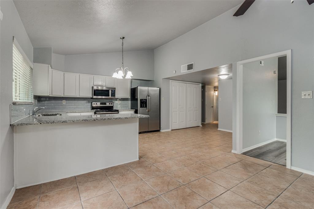 Country Meadow 02 - Residential Lease