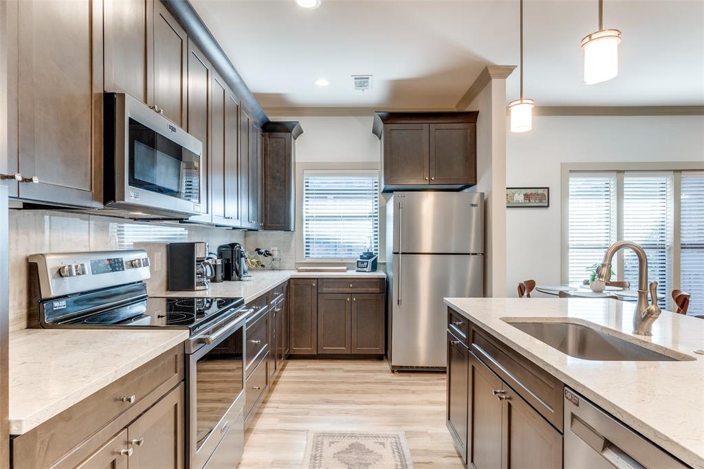 Royal Lane Condo 5800 - Residential