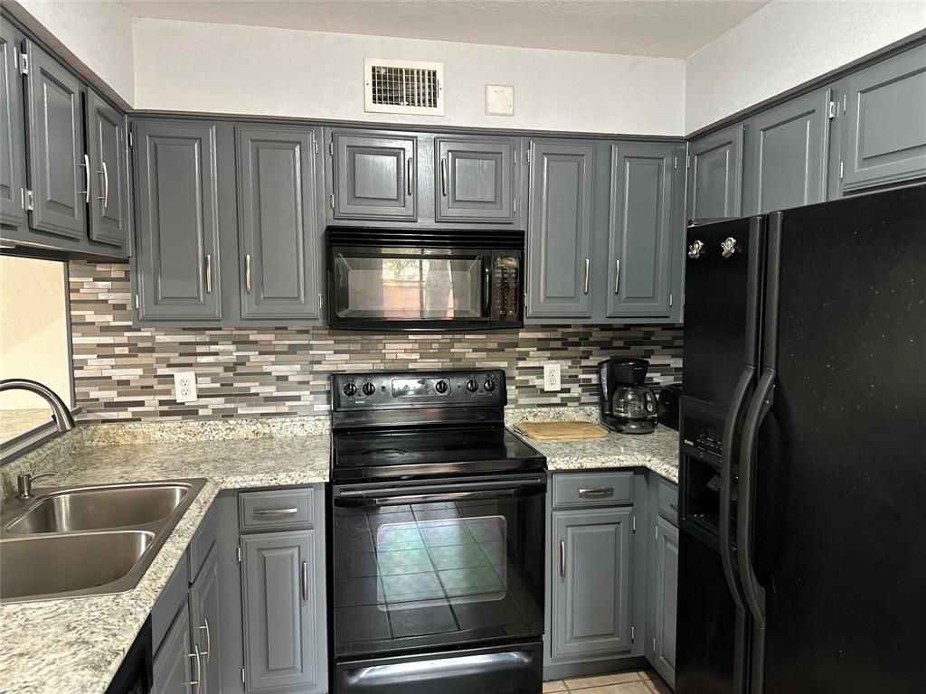 Las Brisas Hills Condo - Residential