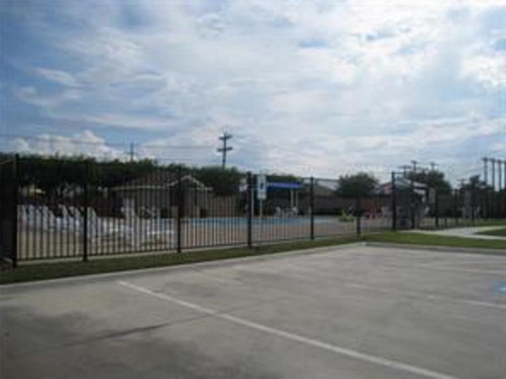 Rolling Meadows - Residential Lease