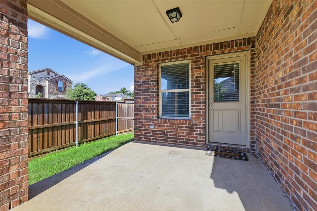 Hillstone Pointe Wes - Residential