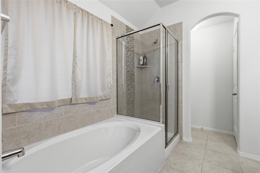 Hillstone Pointe Wes - Residential