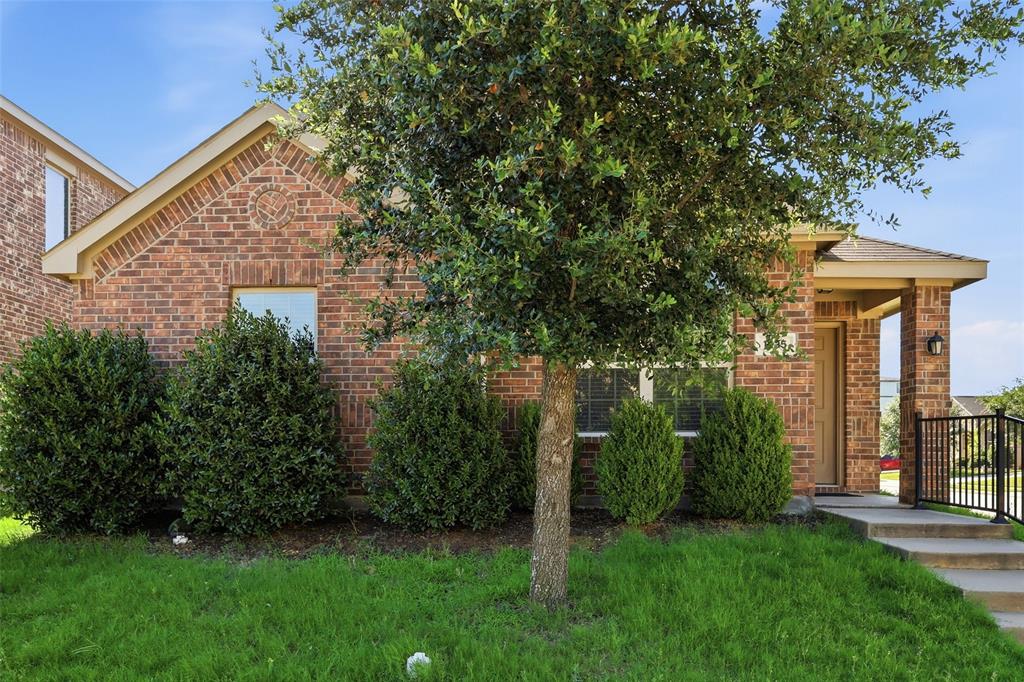 Hillstone Pointe Wes - Residential