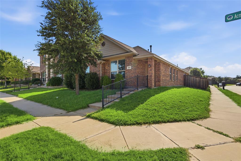 Hillstone Pointe Wes - Residential