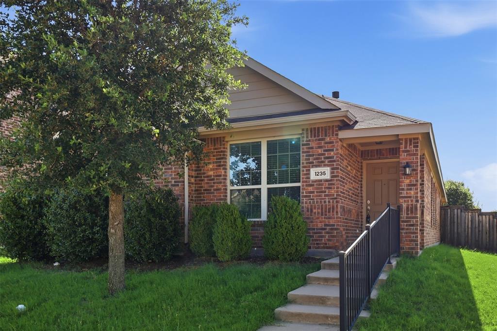 Hillstone Pointe Wes - Residential