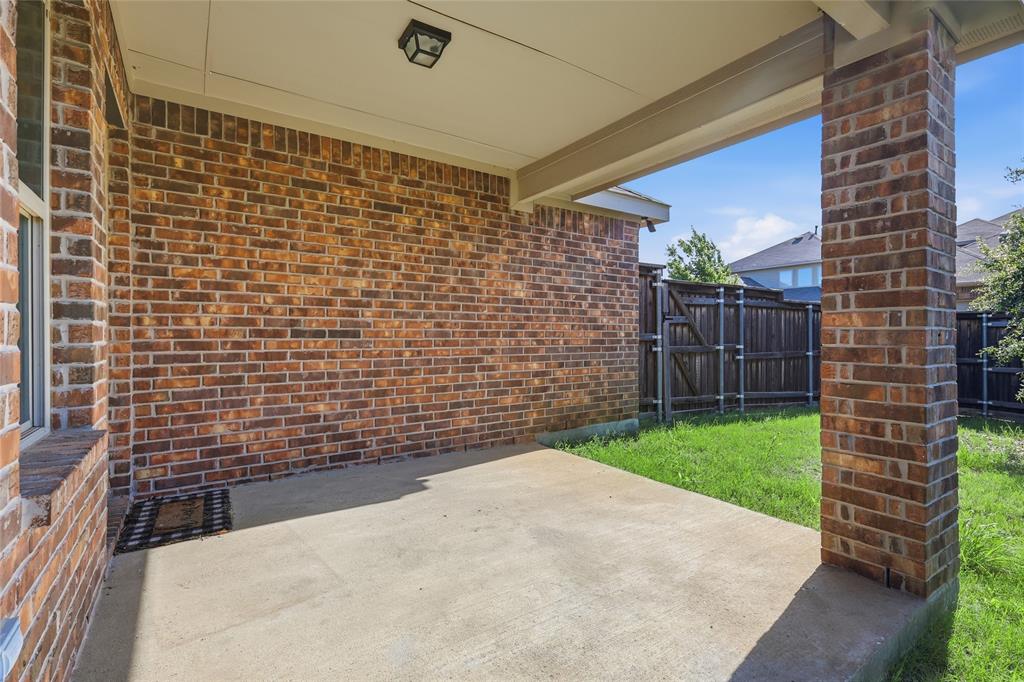 Hillstone Pointe Wes - Residential