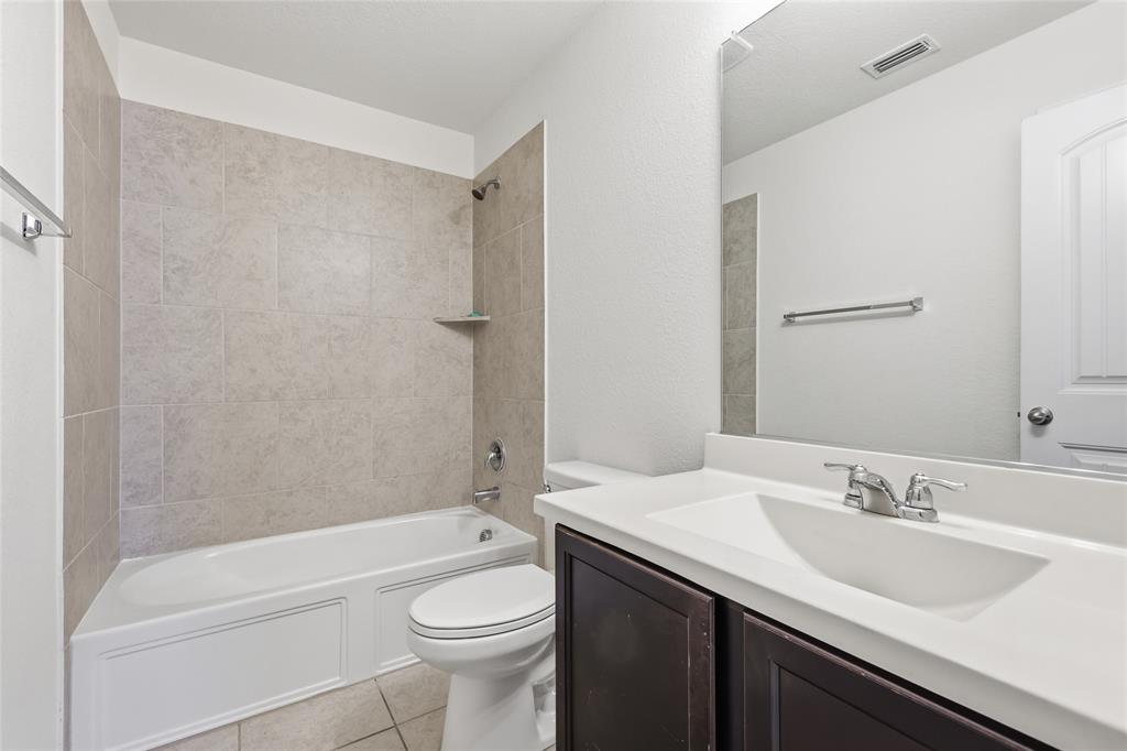 Hillstone Pointe Wes - Residential