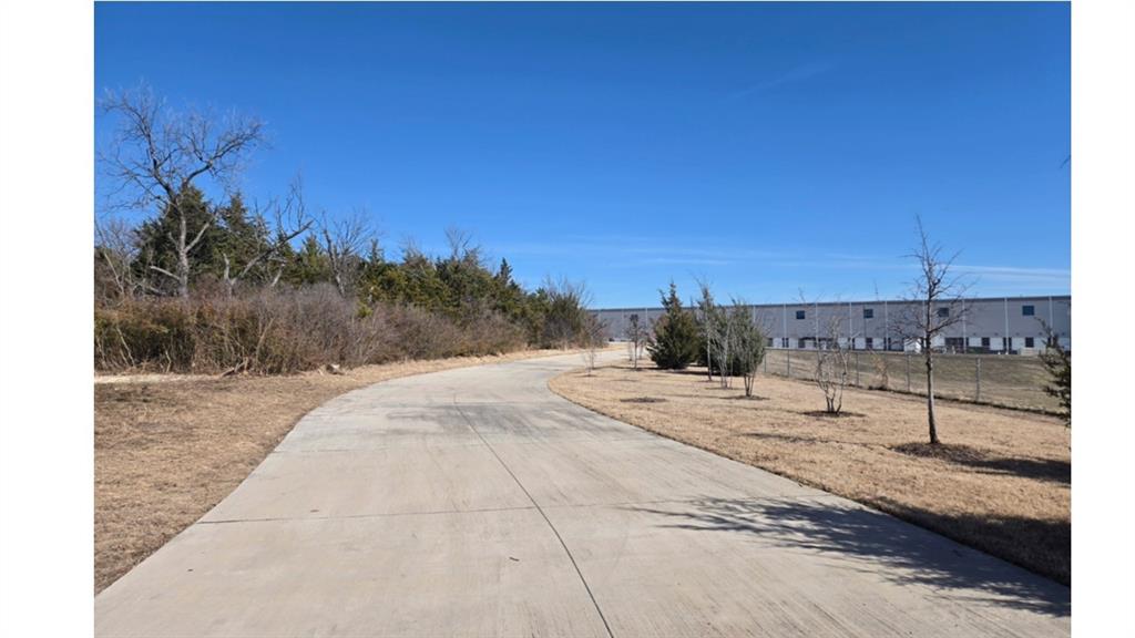Over a third of an acre on a on quiet cul-de-sac.  Lot is beautiful, recently cleared and ready to build.  Vacant lot next door could be available for building as well. Close to freeways for easy commute to town.  Builld your dream home on this quiet street.  No survey available buyer will need to get a new one.
