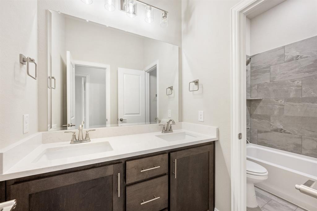 Anderson Crossing - Residential
