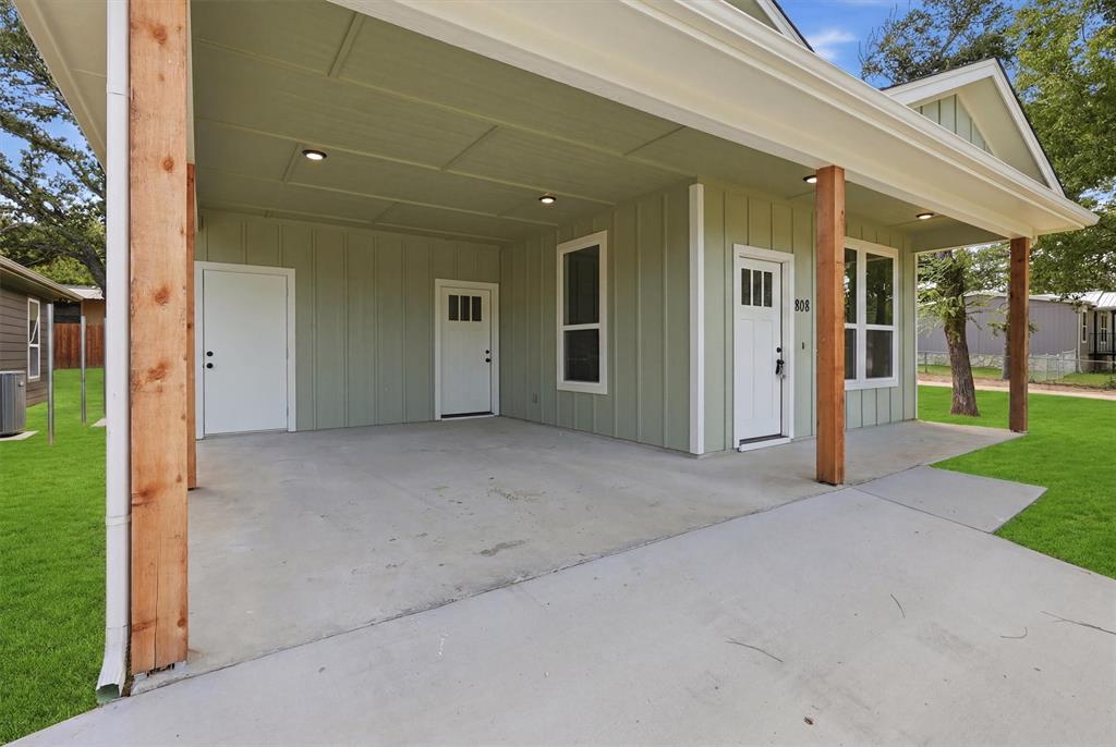 Western Hills Harbor - Residential