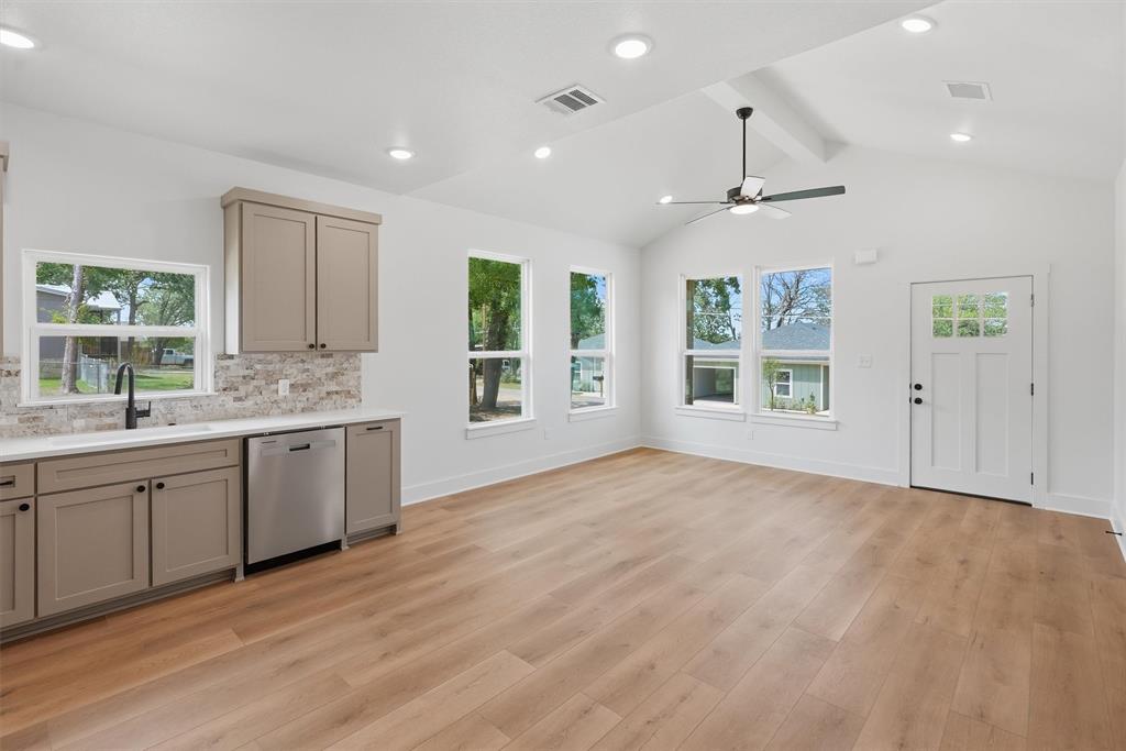 Western Hills Harbor - Residential