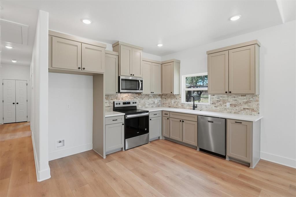 Western Hills Harbor - Residential