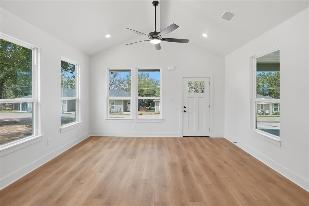 Western Hills Harbor - Residential