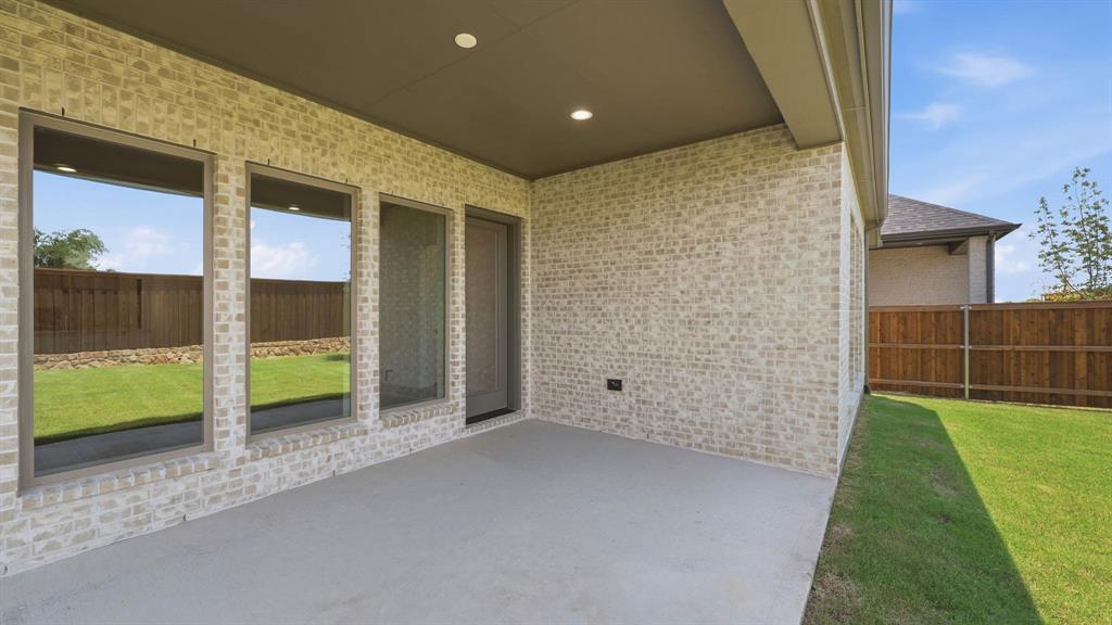 Trinity Falls - Residential